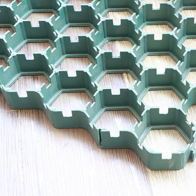 敷地内検査サービスで黒色孔隙の舗装を容易にする