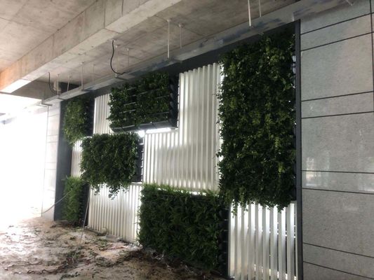 垂直緑色黒色PP プラスチック製の花瓶 植物を積み重ねる