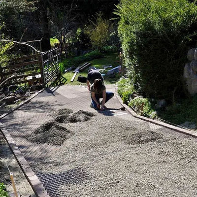 緑色 HDPE 透き通る舗装グリッド
