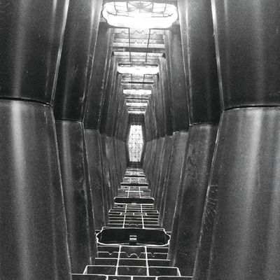 都市開発のための柱状の雨水採集モジュール